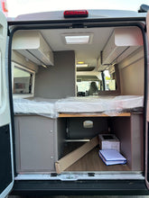 Charger l'image dans la galerie, Etrusco CV 600 DB BVA