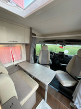 Charger l'image dans la galerie, Etrusco (Hymer) V 5.9 DR