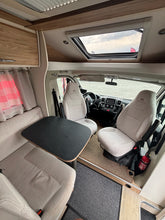Charger l'image dans la galerie, Bavaria LC 650 CLASS