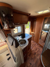 Charger l'image dans la galerie, HYMER B544