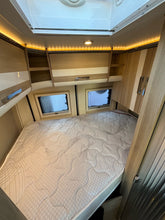 Charger l'image dans la galerie, CAMPEREVE MAGELLAN 540