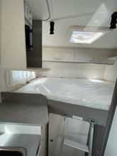 Charger l'image dans la galerie, Etrusco (Hymer) V 5.9 DR