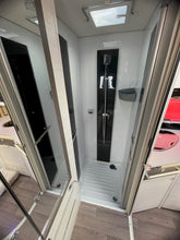 Charger l'image dans la galerie, Challenger 260
