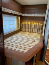 Charger l'image dans la galerie, BURSTNER AVIANO IT 709
