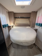 Charger l'image dans la galerie, Chausson 638 EB
